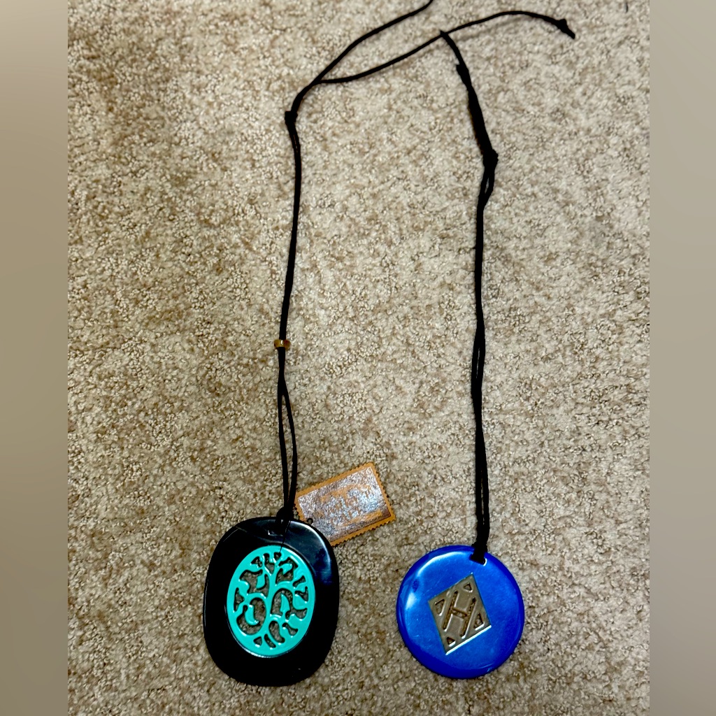 Costume Jewelry Necklaces